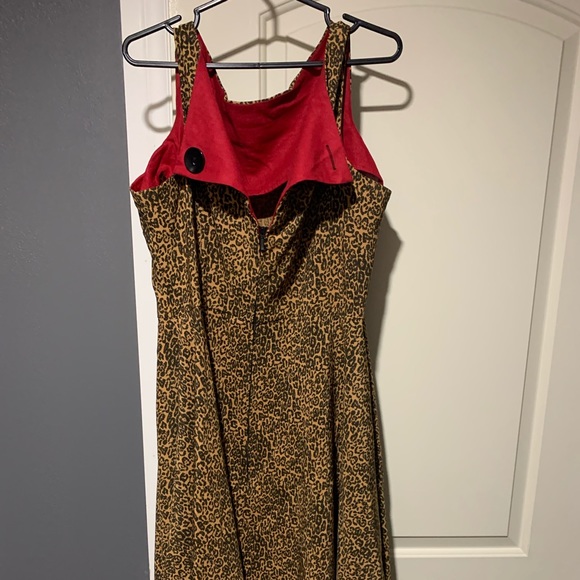 Aline Betty page dress - Picture 2 of 2